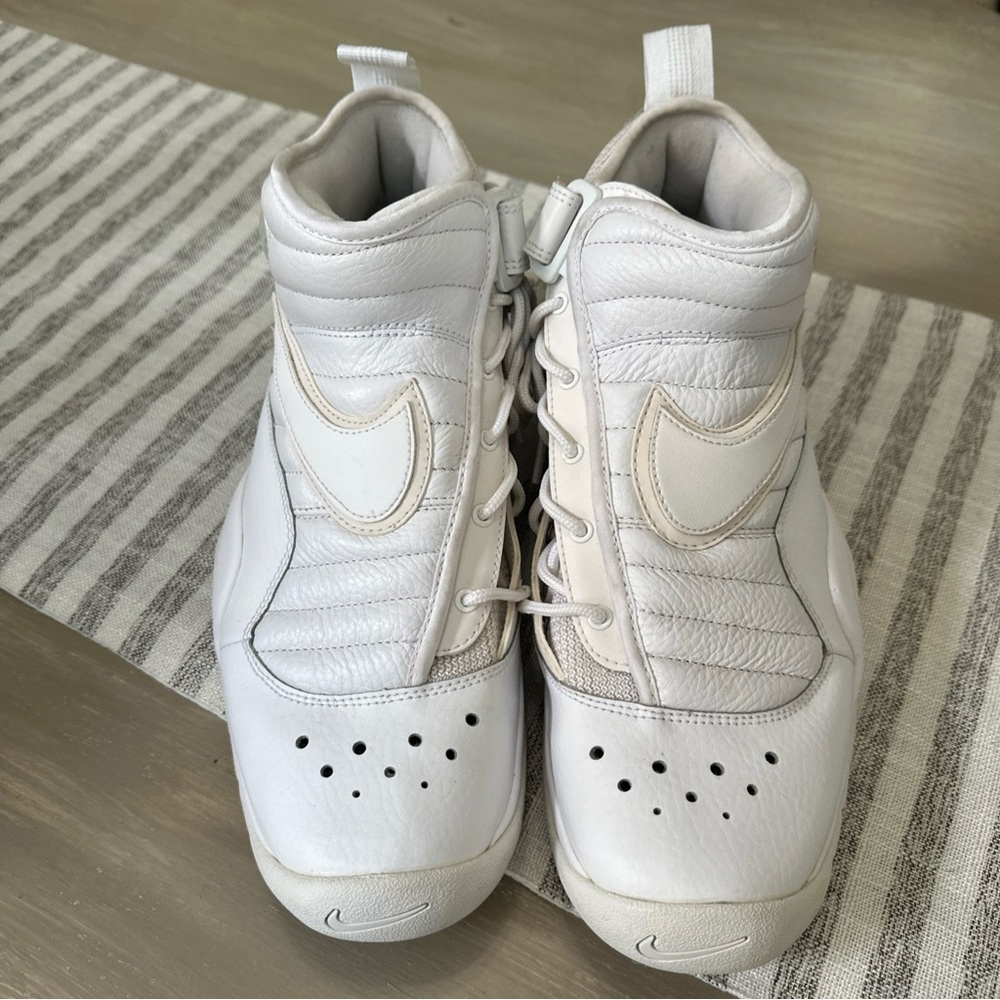 Nike Air Shake NDestrukt Triple White Size 11 880869-101